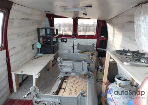 1989 Dodge Ram Wagon B250 из США, поврежденный, VIN 2B4HB25YXKK337586